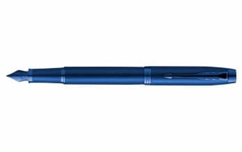 Pluma Parker IM Monochromatic